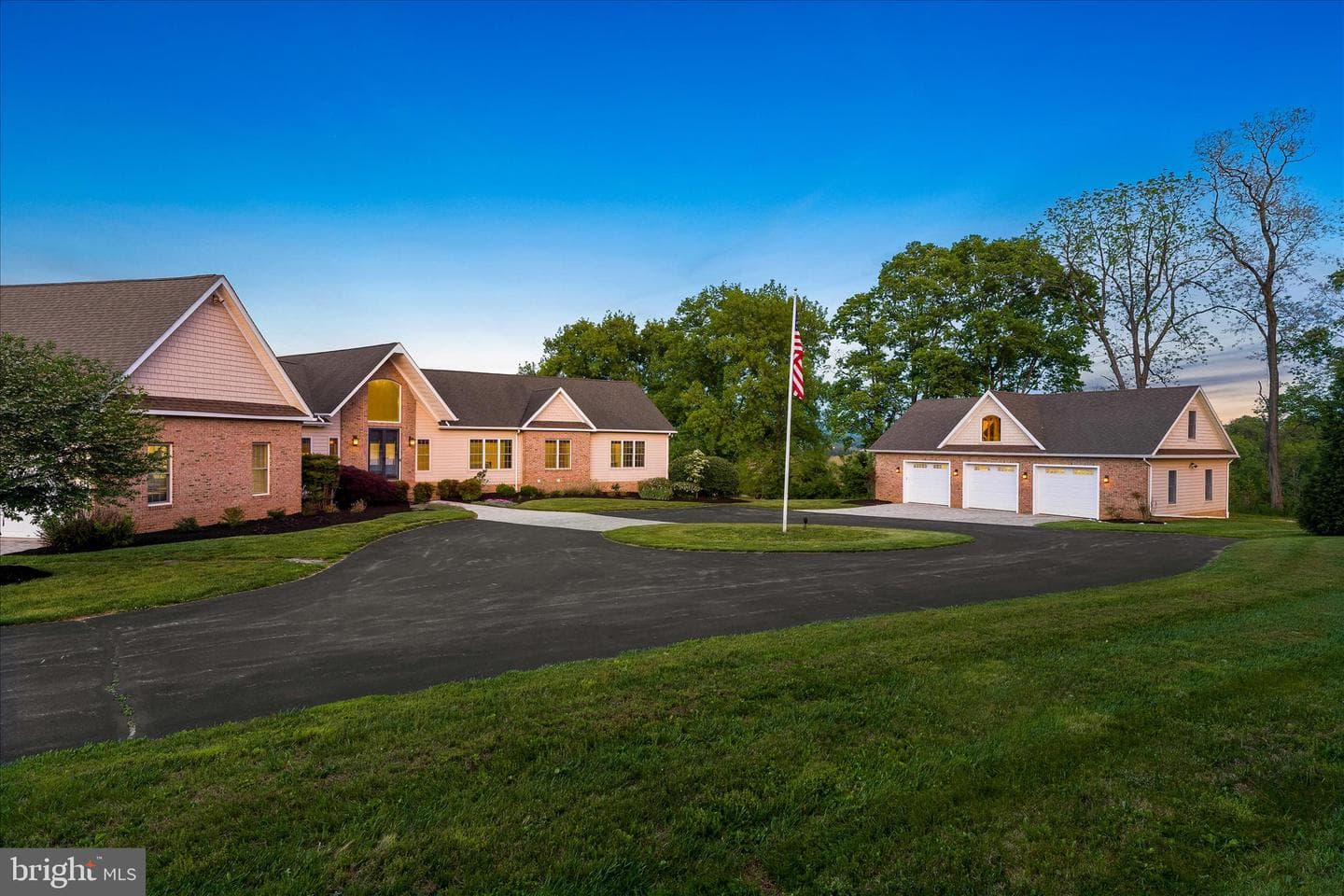 10691 Easterday Road photo 3