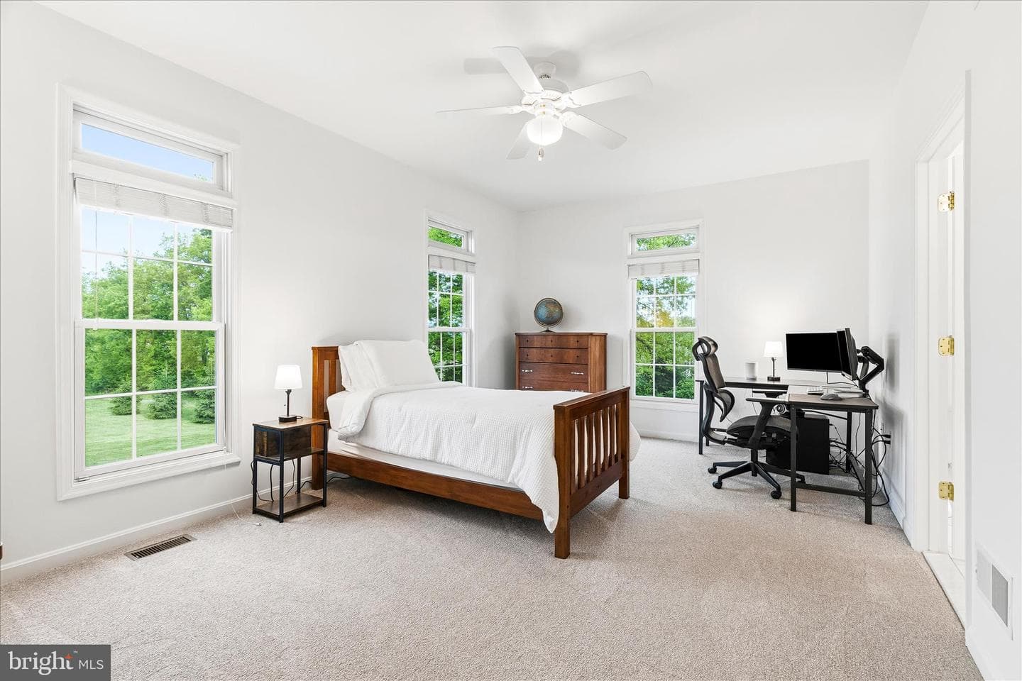 10691 Easterday Road photo 33