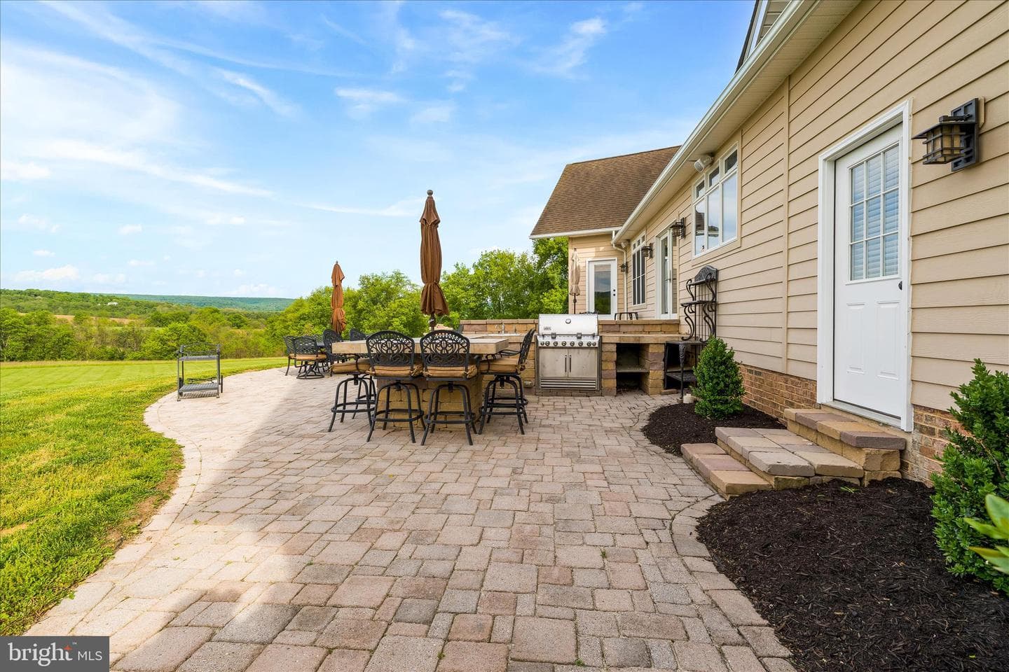 10691 Easterday Road photo 46