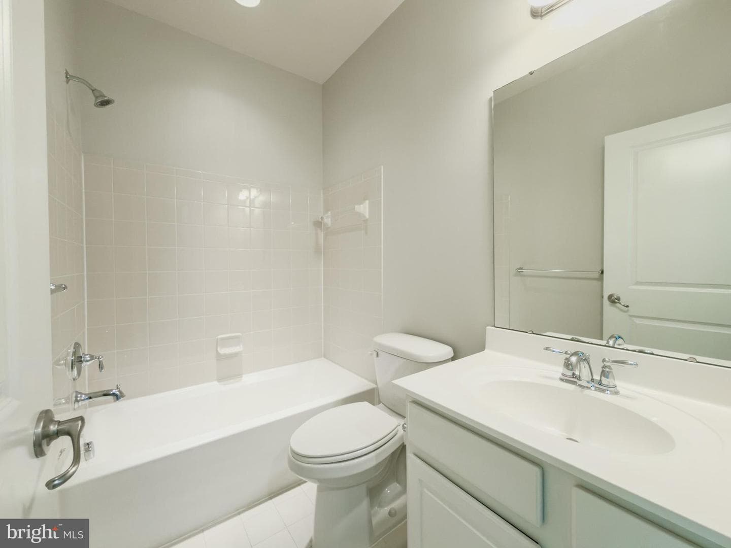 9555 Hyde Place photo 23