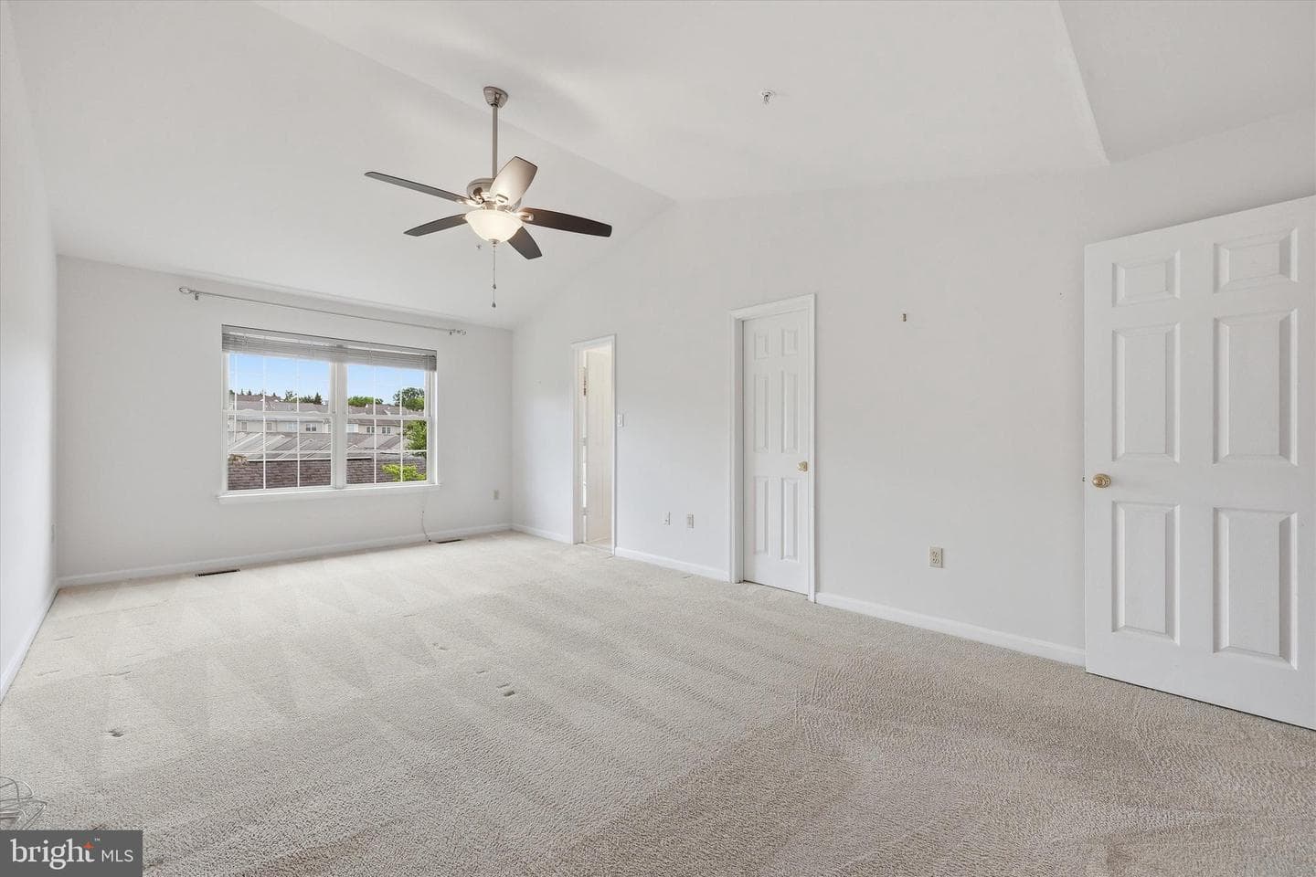 2237 Village Square Road photo 18