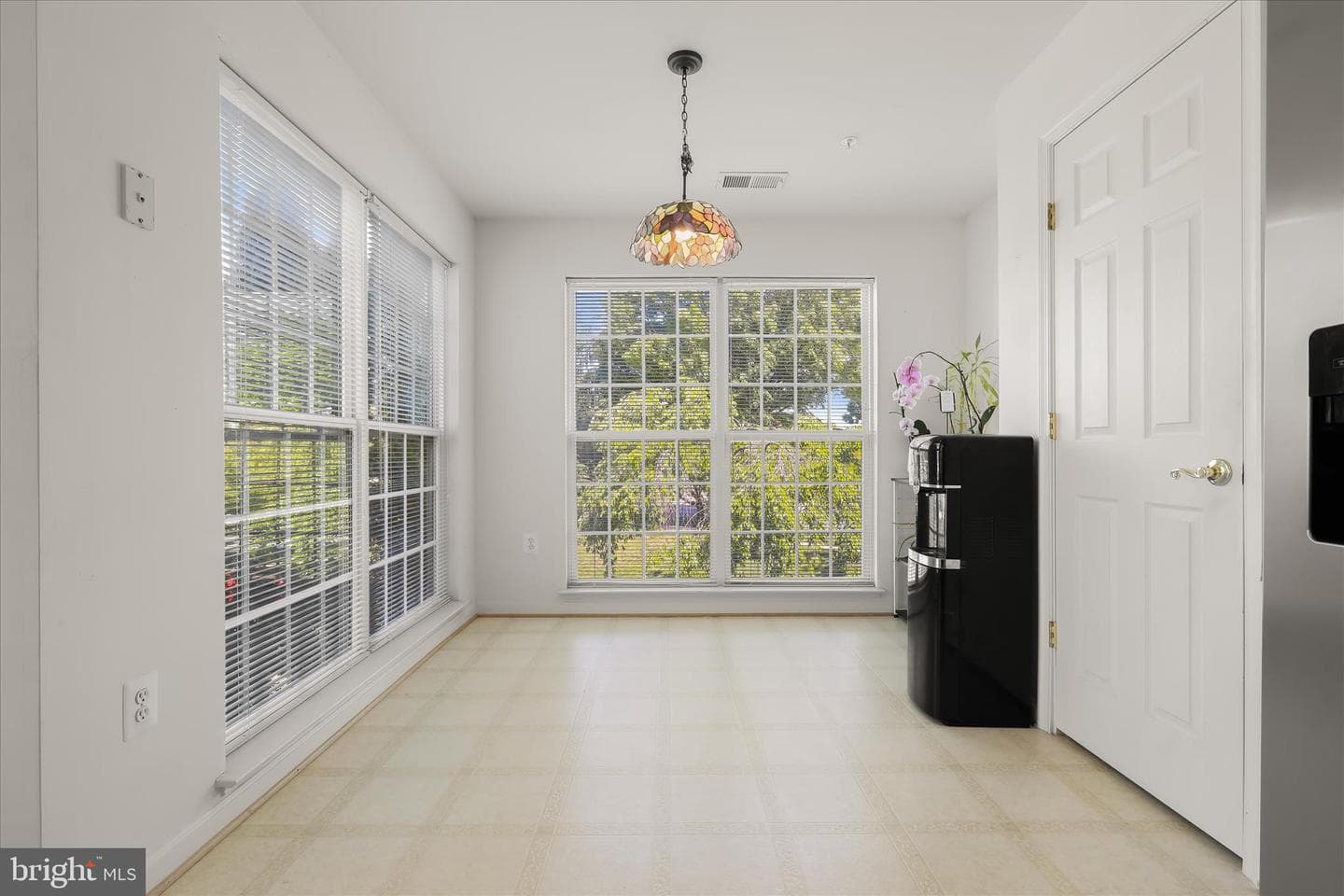 595 Cawley Drive #4 2a photo 19