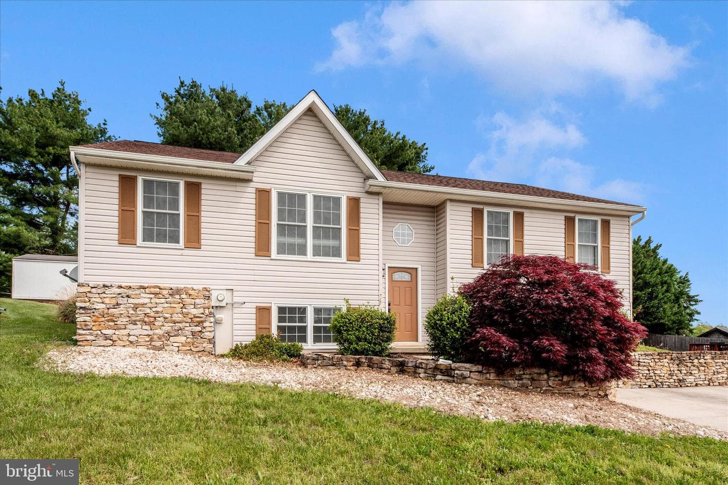 127 Sunhigh Drive