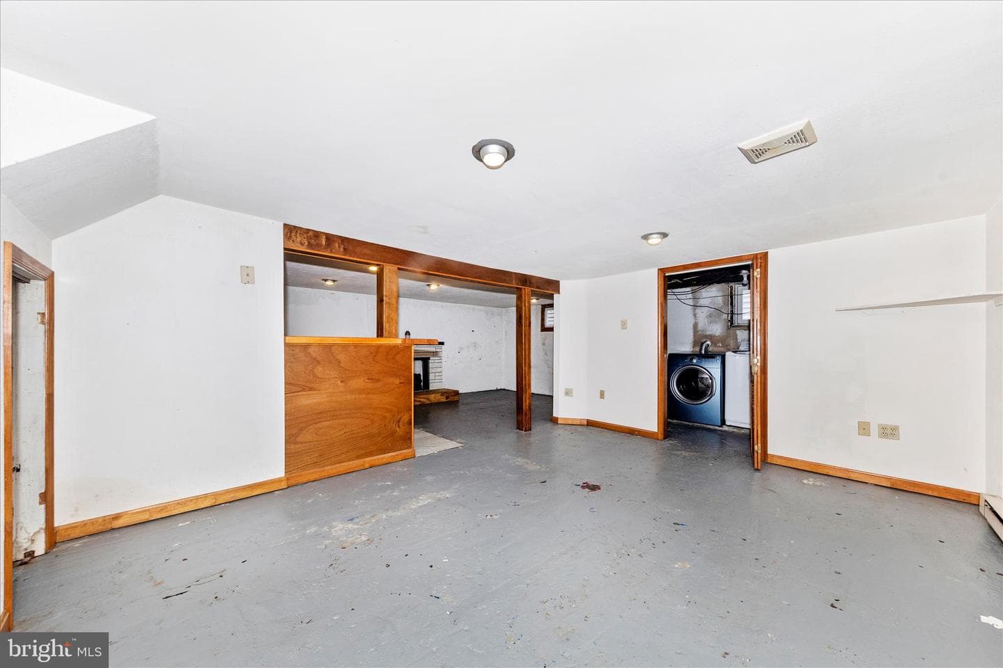 216 N Delaware Avenue N photo 29