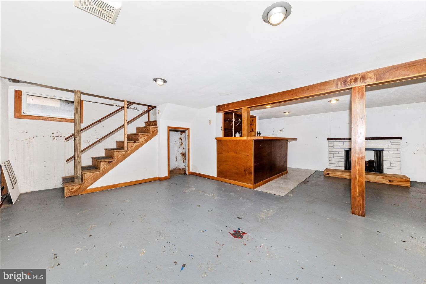 216 N Delaware Avenue N photo 30