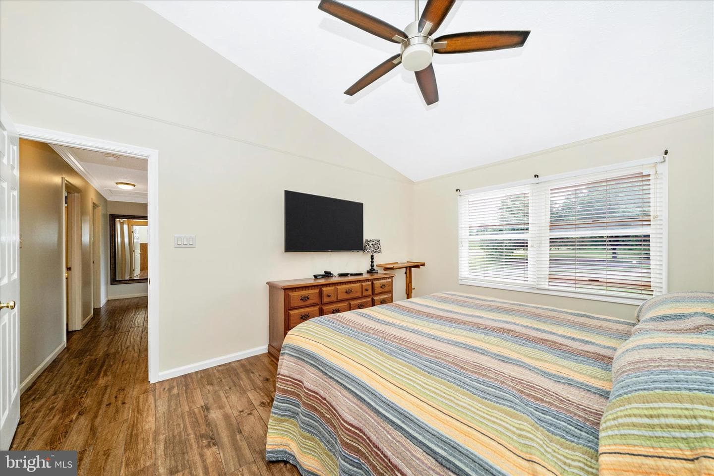 9534 Liberty Road photo 29