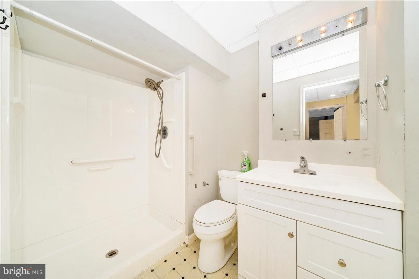 9534 Liberty Road photo 46