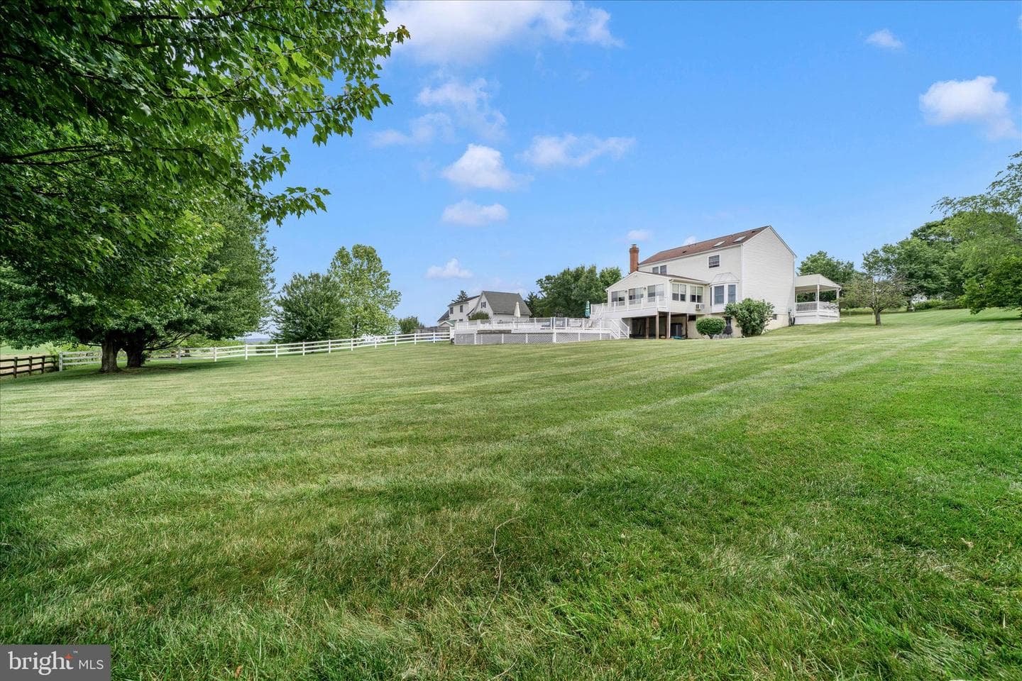 9534 Liberty Road photo 55