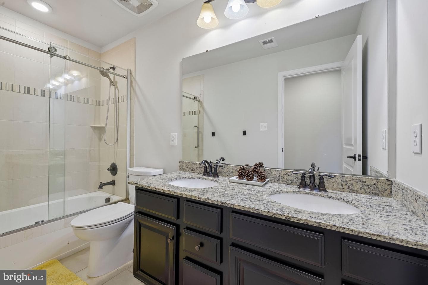 10064 Hutzell Street photo 34