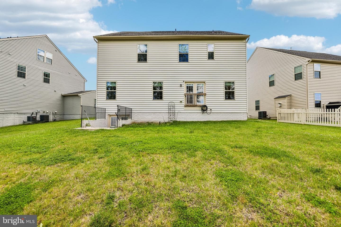 10064 Hutzell Street photo 52