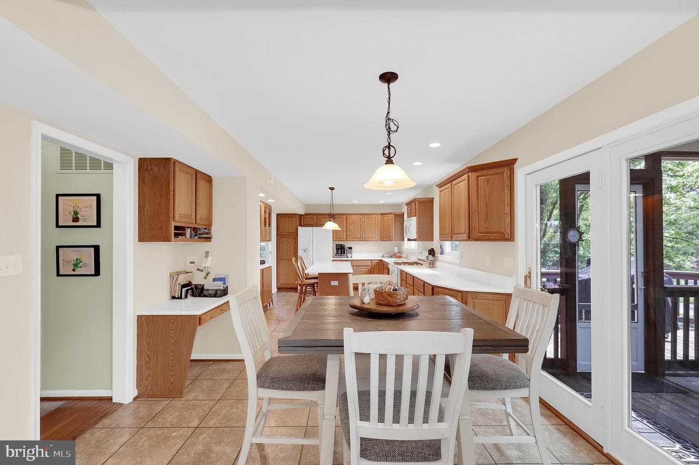 255 Braeburn Drive photo 15