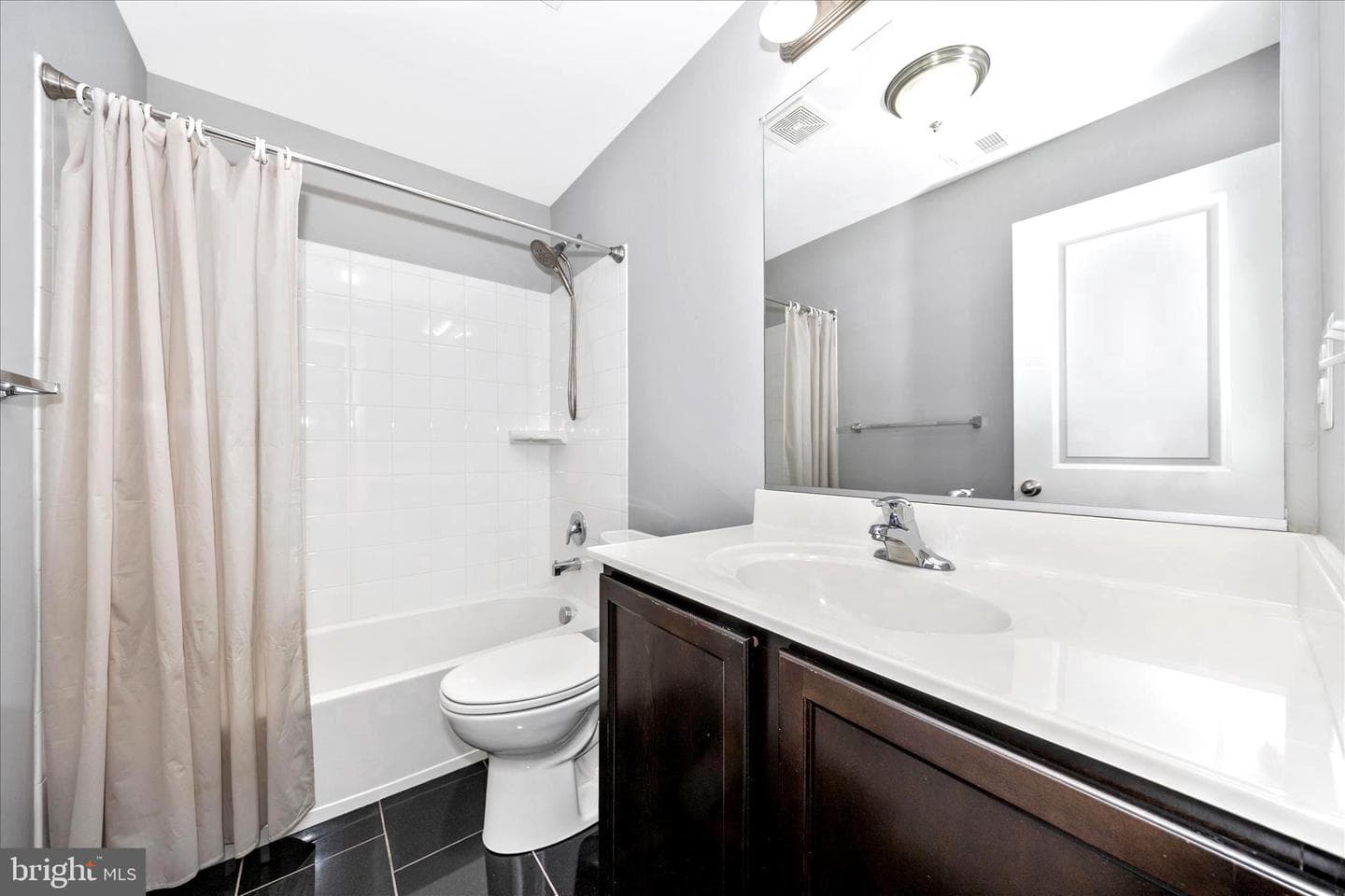 2021 Chamberlain Drive photo 14