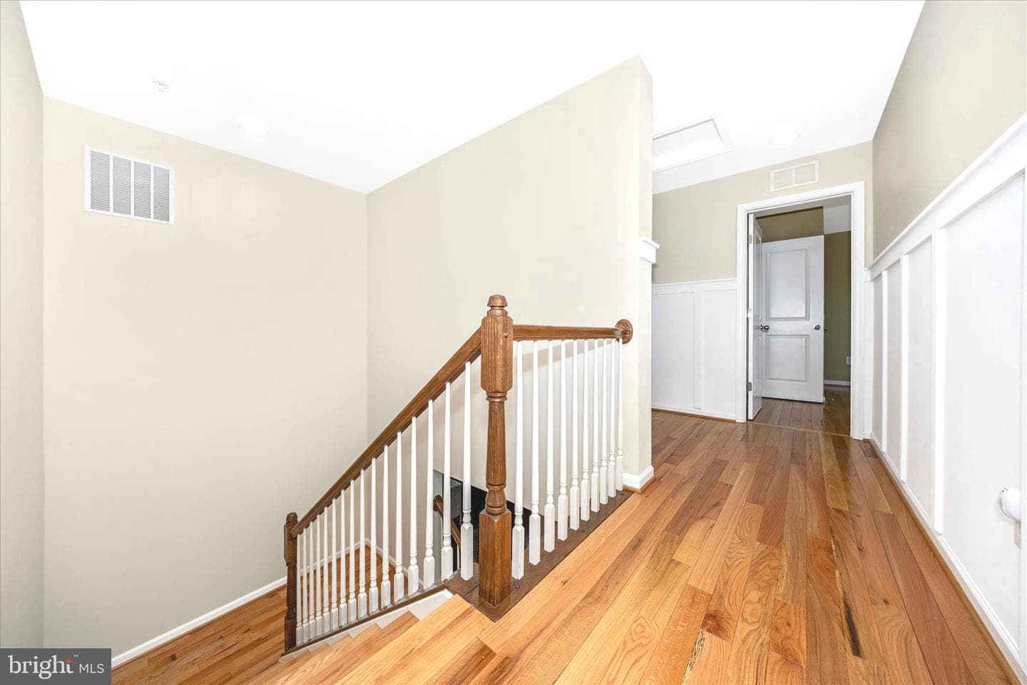 2021 Chamberlain Drive photo 32