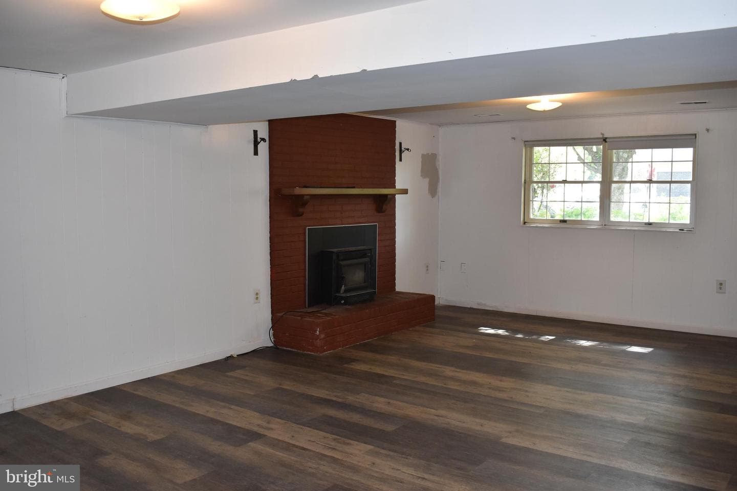 8111 Overlook Court photo 24