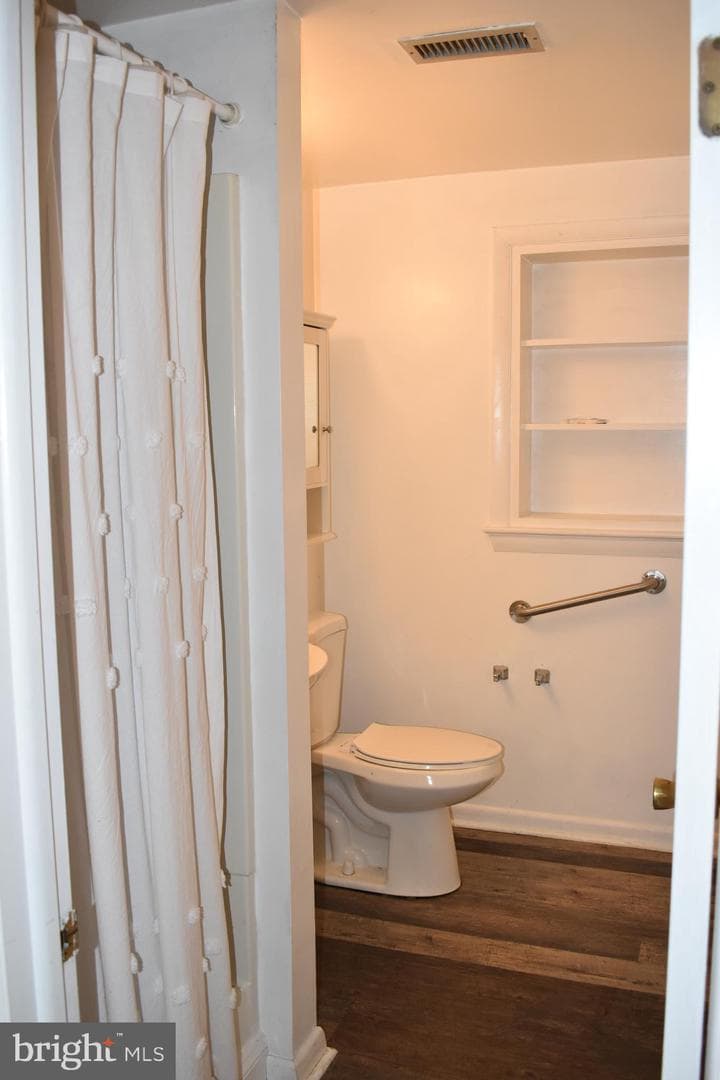 8111 Overlook Court photo 27