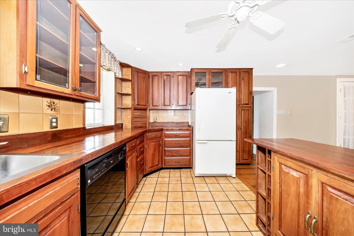 2301 Mount Ephraim Rd photo 11