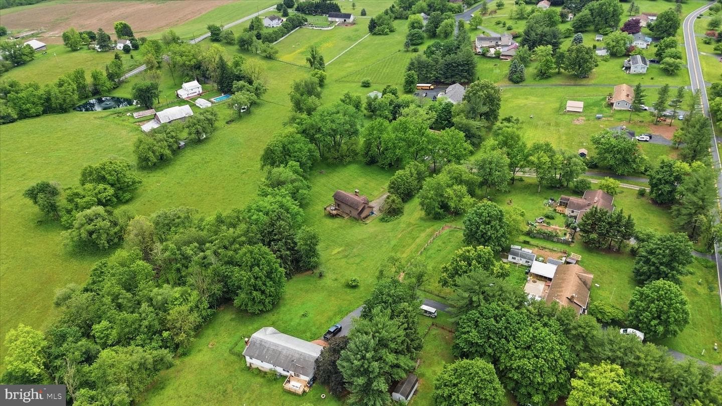 12763 Bunker Hill Road photo 48