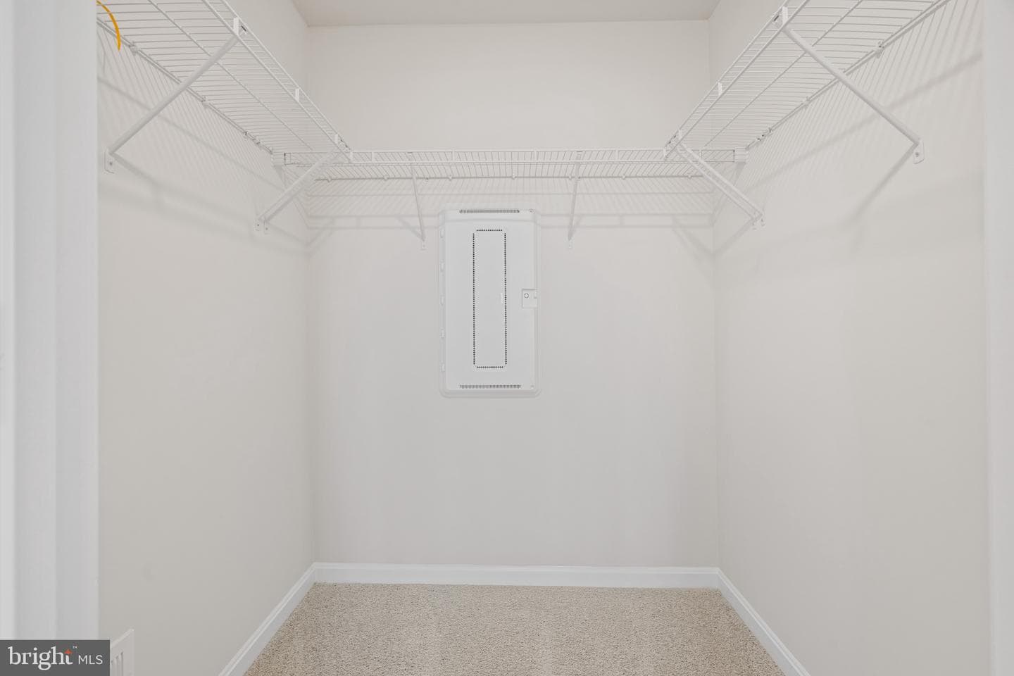 432 Ensemble Way photo 24