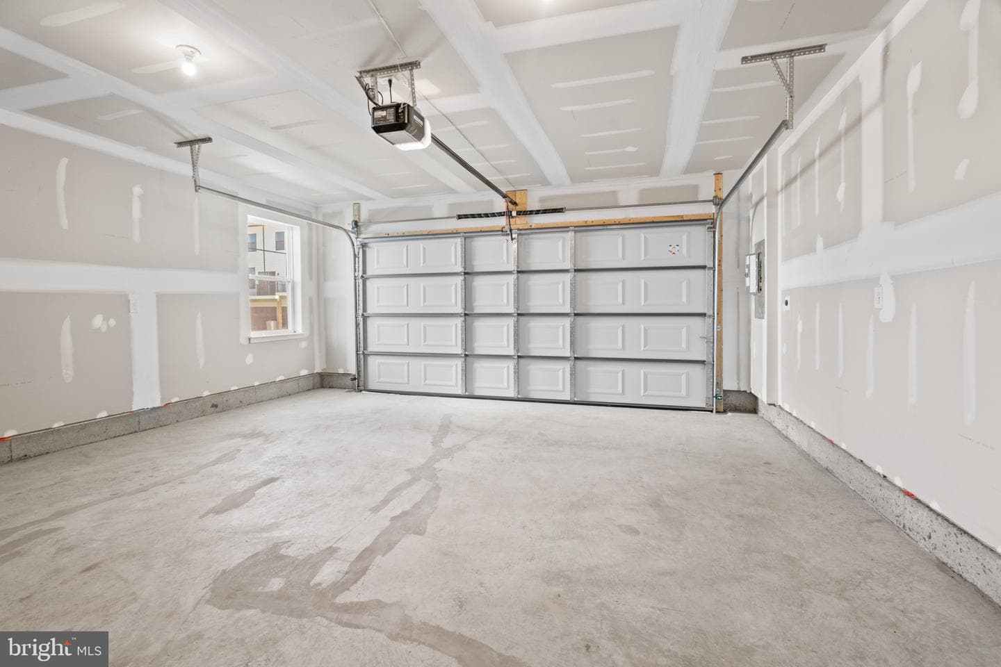 432 Ensemble Way photo 8