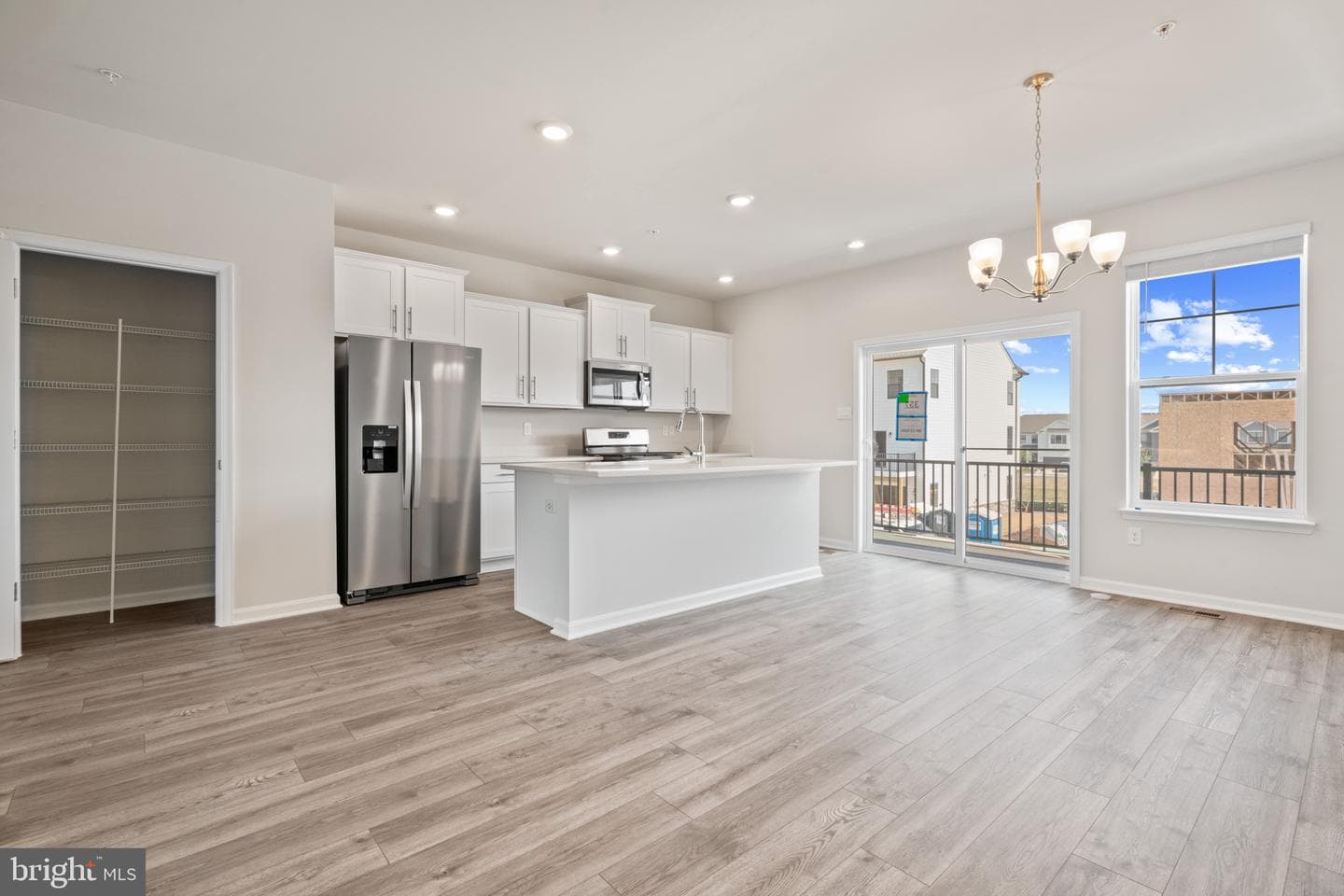 432 Ensemble Way photo 9