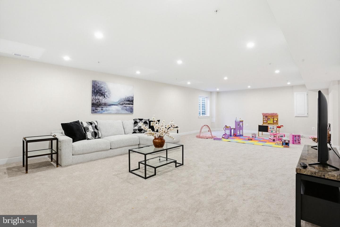 912 Clarendon Farm Lane photo 35