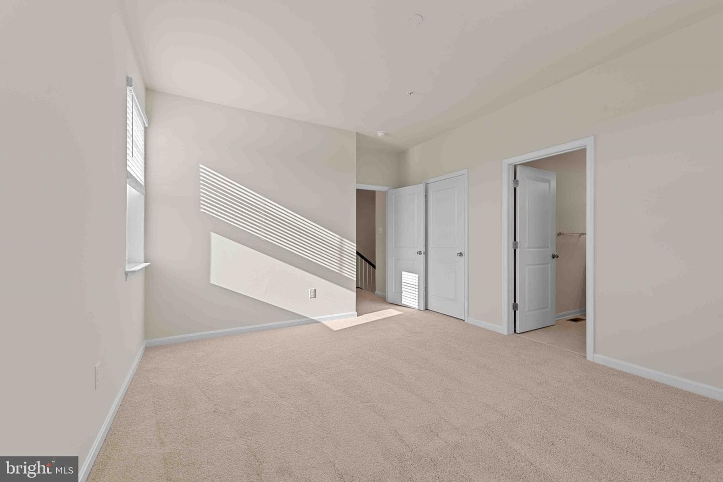 395 Ensemble Way photo 29