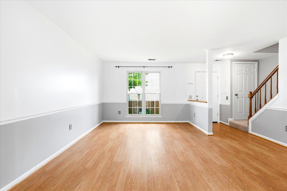 5735 Sunset View Lane photo 5