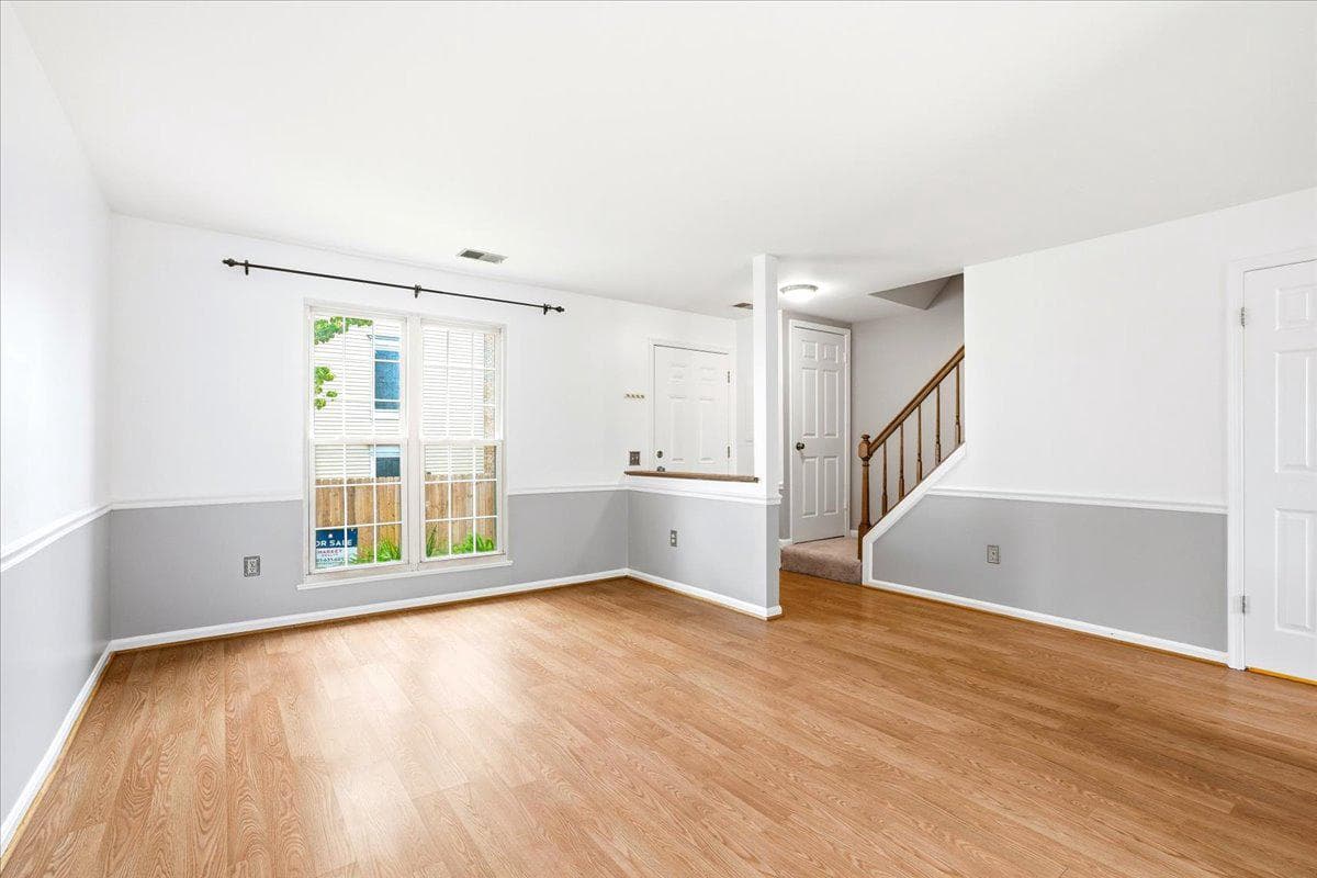 5735 Sunset View Lane photo 6