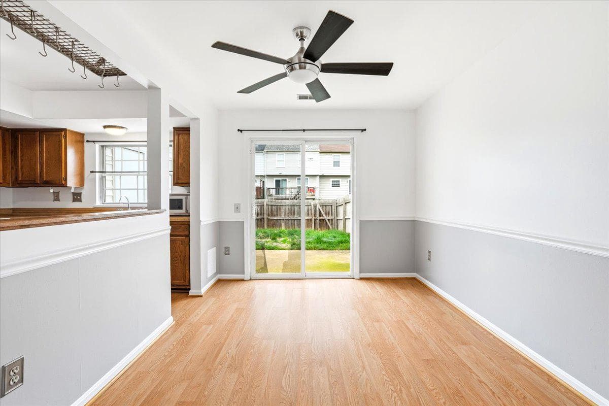 5735 Sunset View Lane photo 9