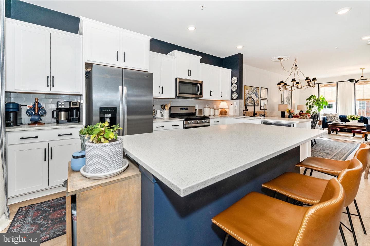 5125 Ironsides Drive photo 13