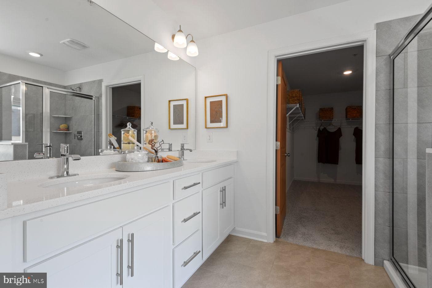 473 Ensemble Way photo 18