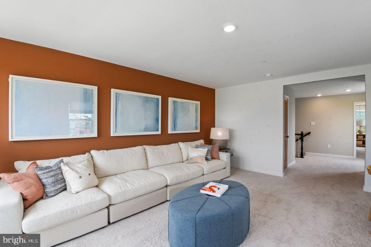 473 Ensemble Way photo 24