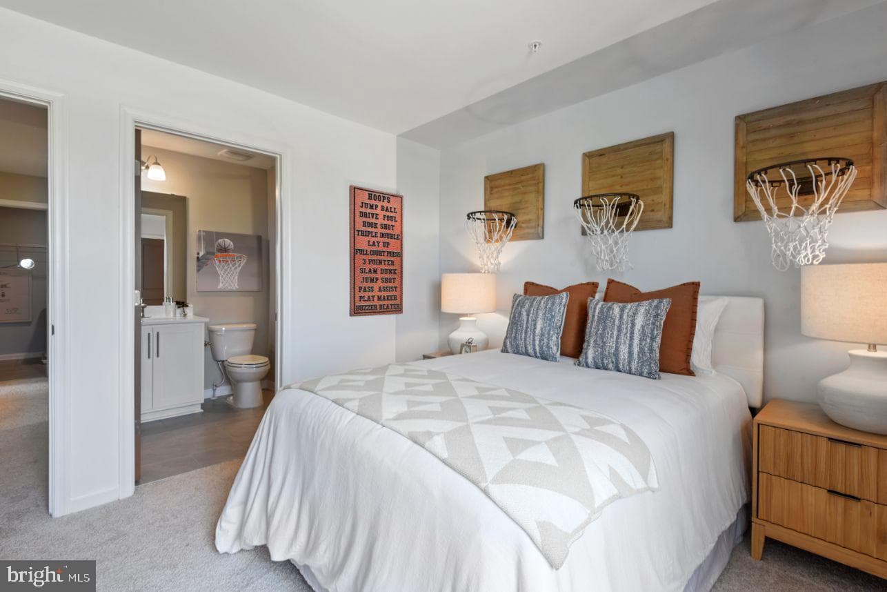 473 Ensemble Way photo 28