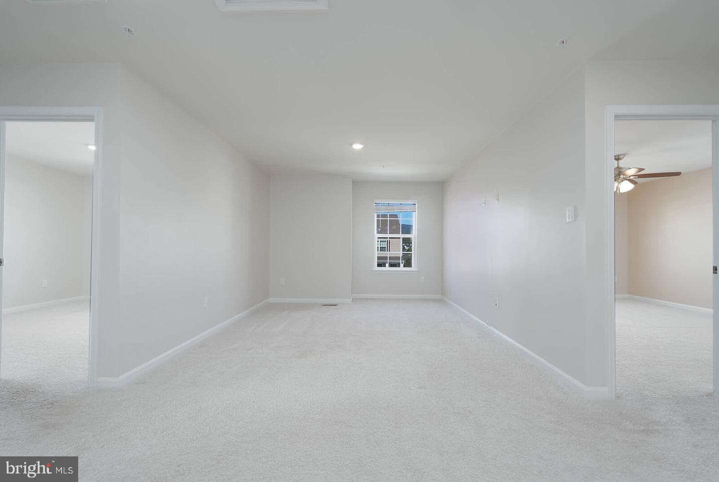 2085 Pomona Way photo 31