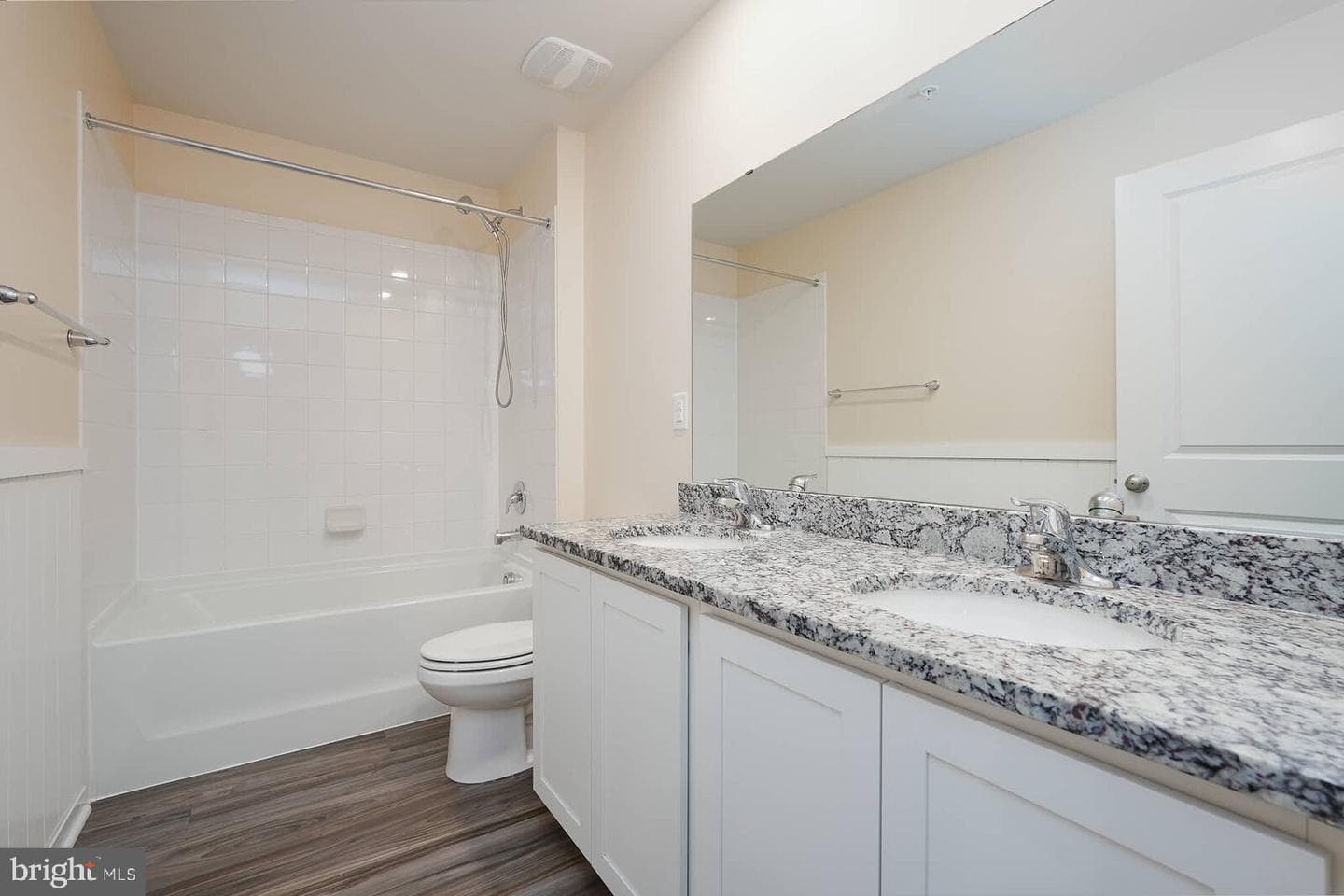 2085 Pomona Way photo 32