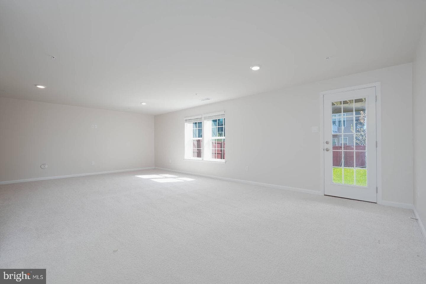 2085 Pomona Way photo 42