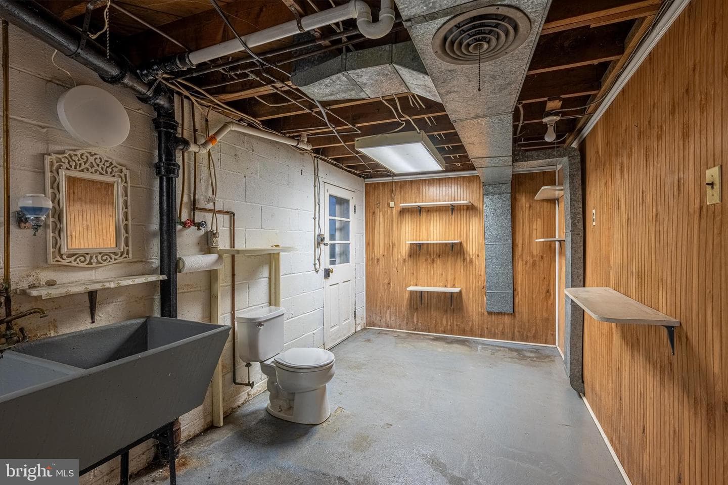 2 Norva Ave photo 26