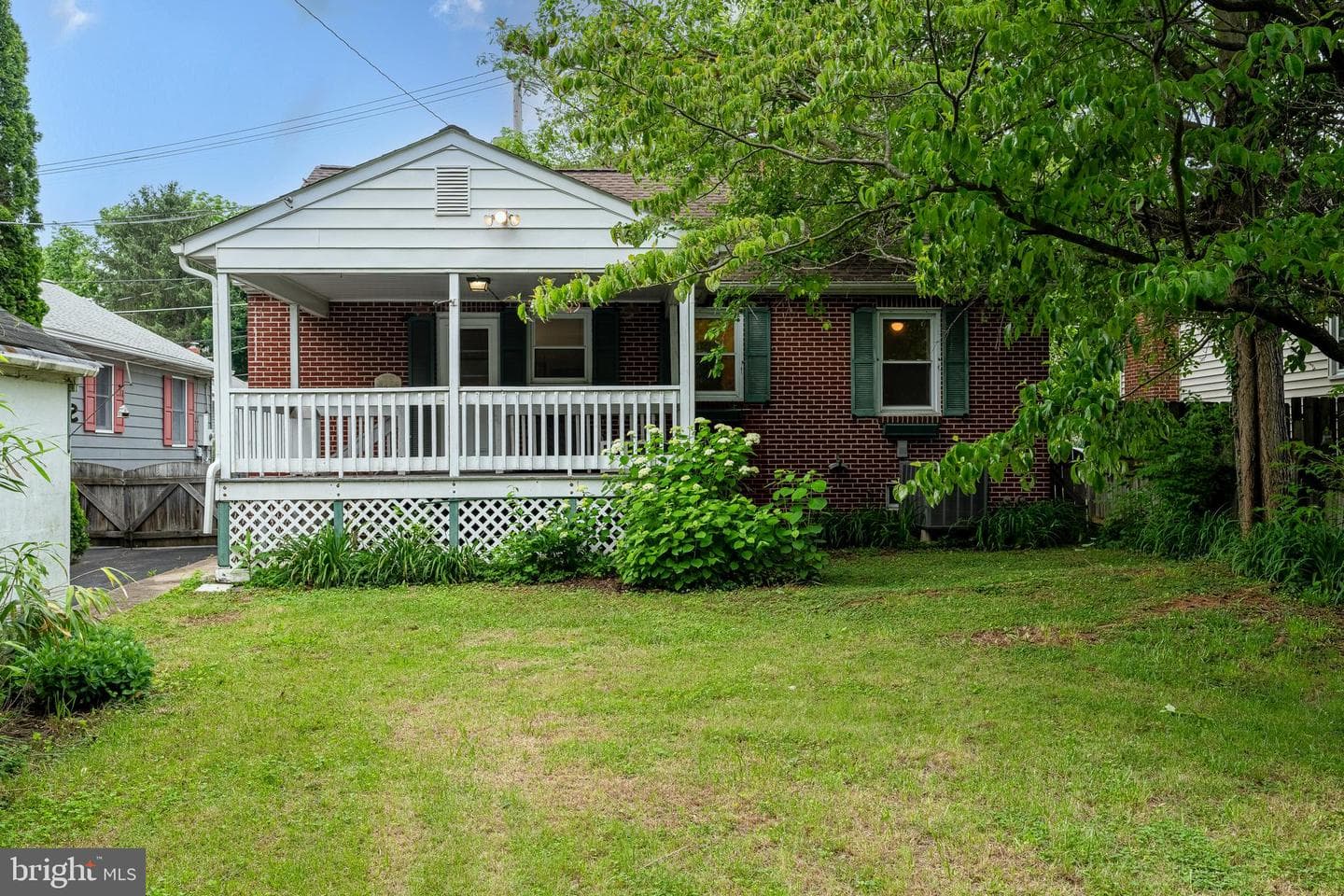 2 Norva Ave photo 28