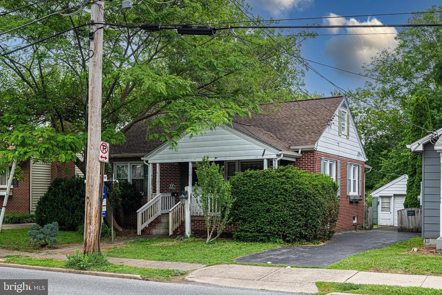 2 Norva Ave photo 32