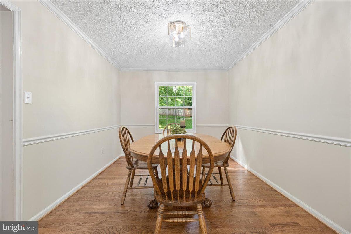 6396 Devonshire Lane photo 22