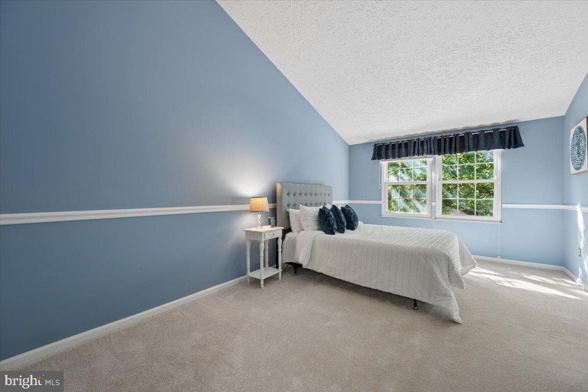 6396 Devonshire Lane photo 28