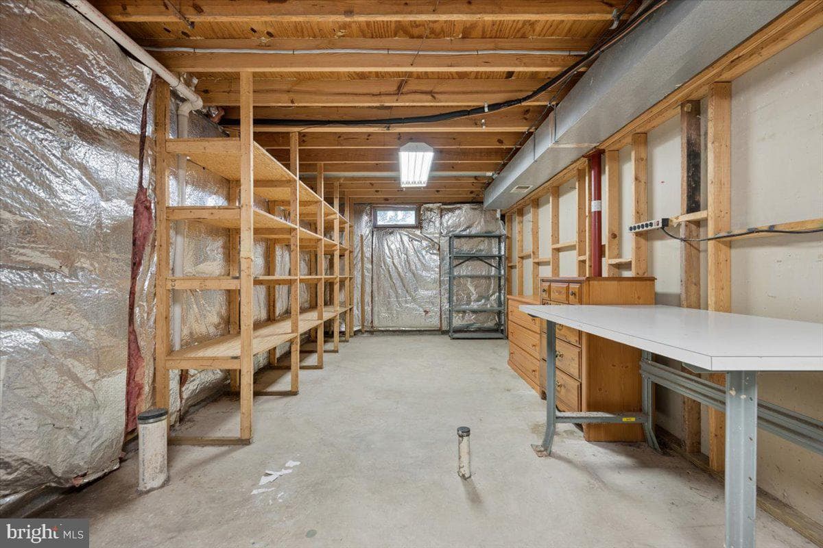 6396 Devonshire Lane photo 46