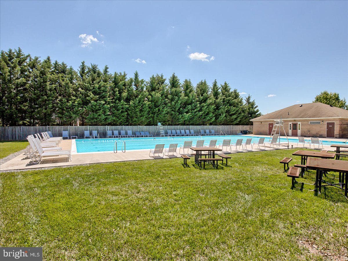 248 Timber View Court photo 29