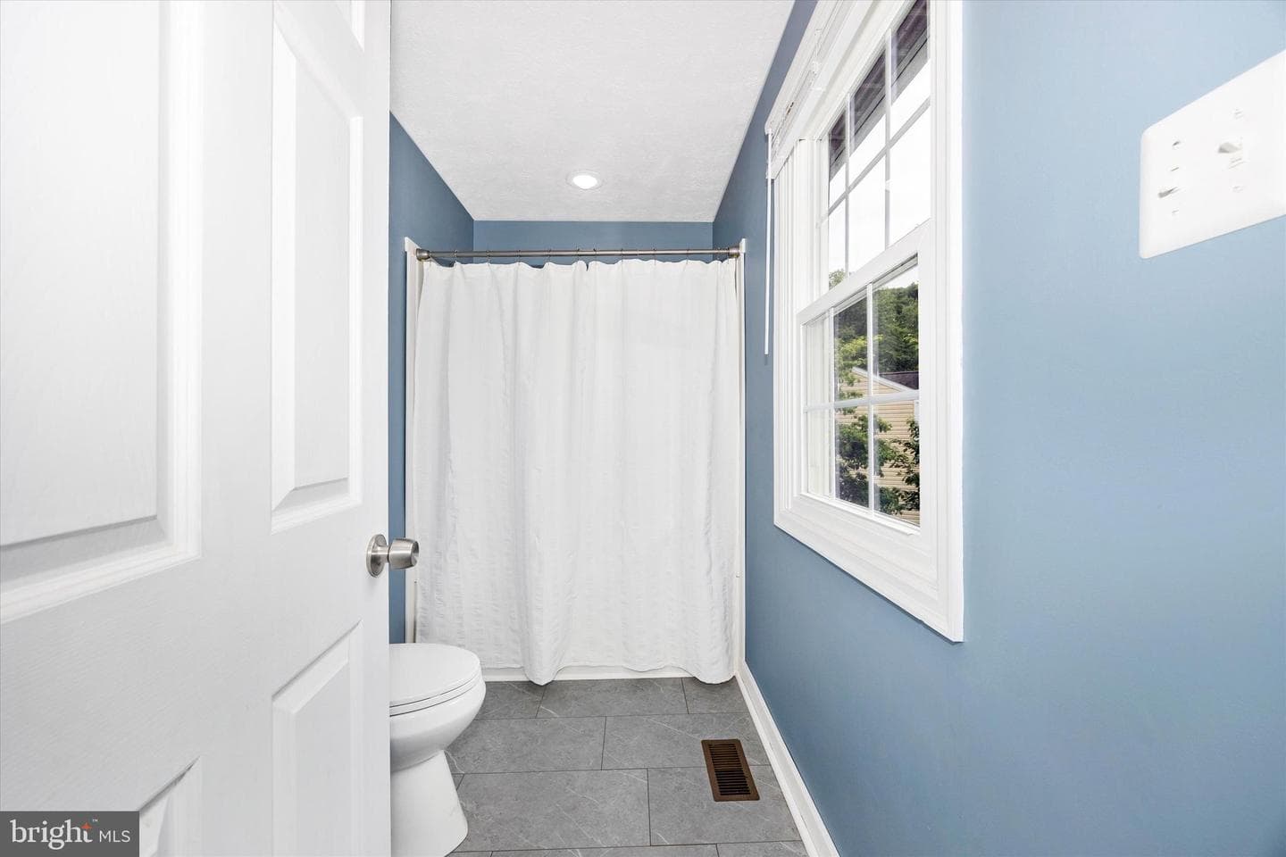 10717 Grangerford Court photo 18