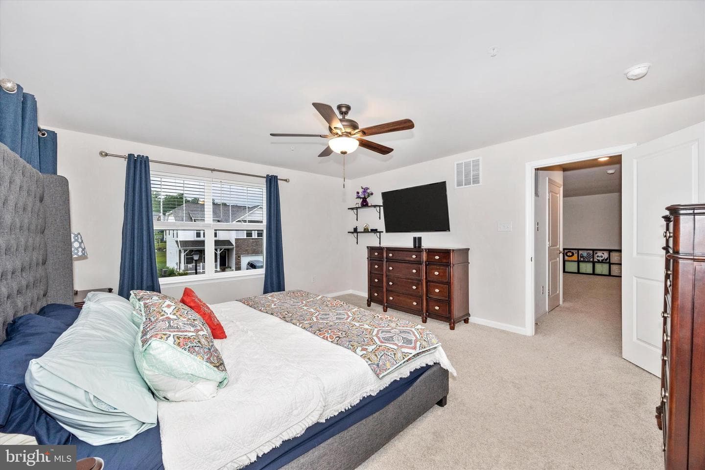 5613 Zoe Lane photo 17