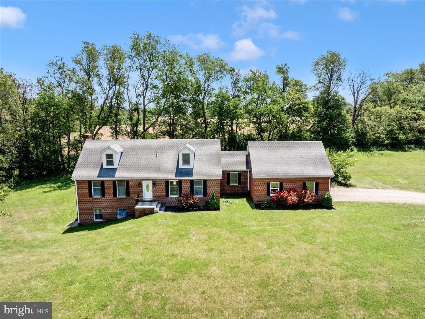 1149 Marthas Court E photo 1