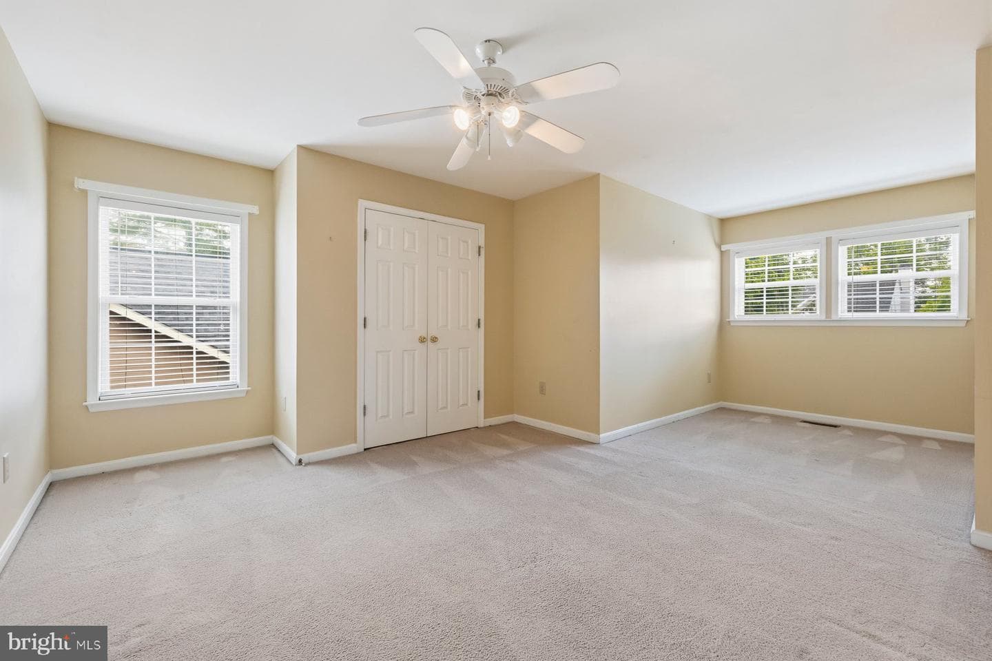 100 Crossing Pointe Court photo 16