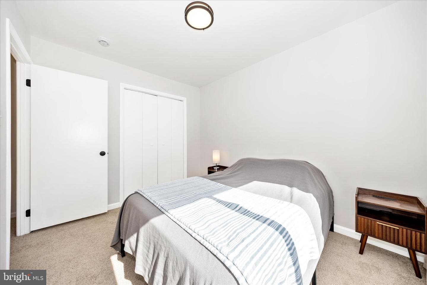 8796 Discovery Boulevard photo 25