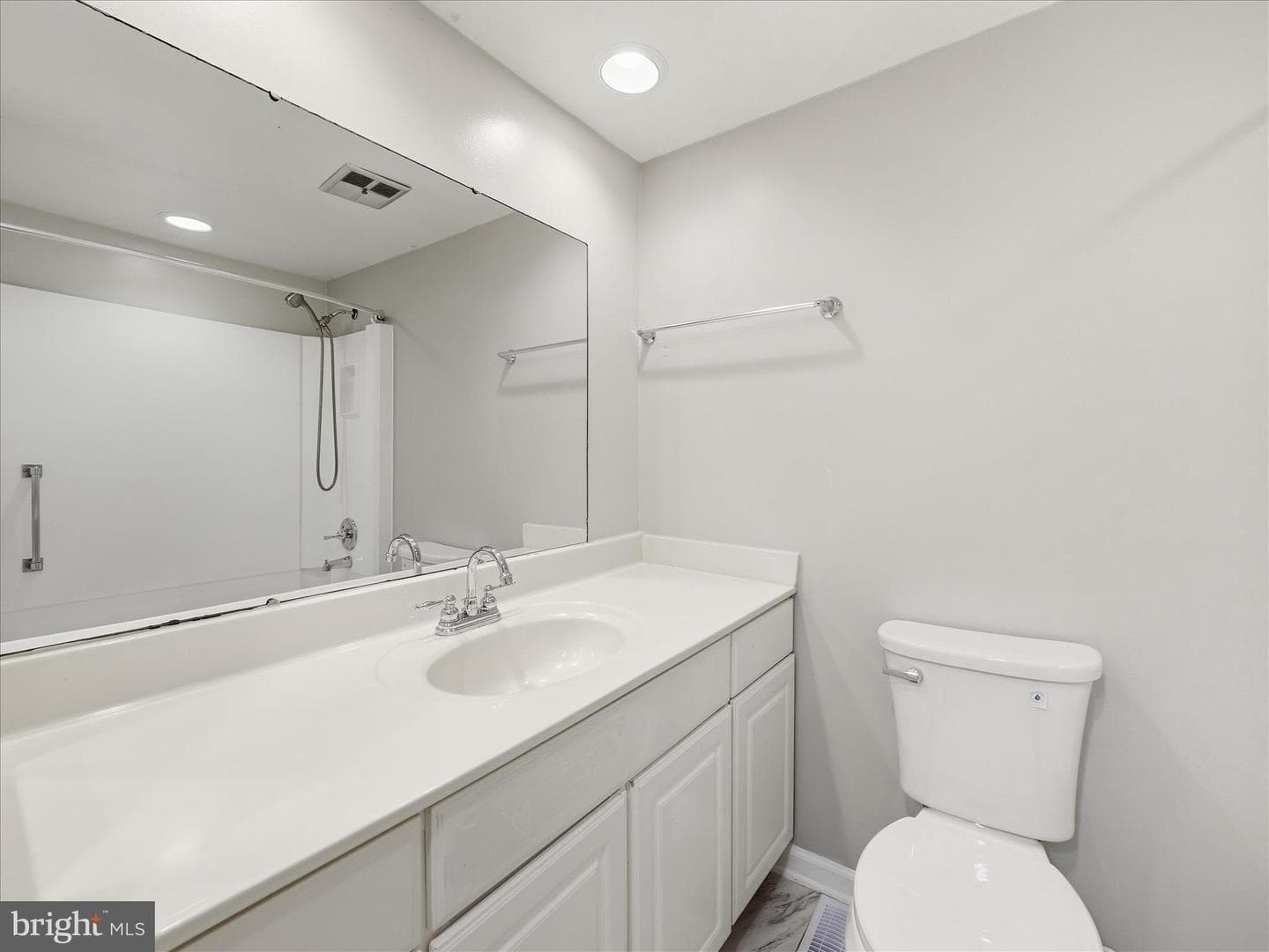 358 Prospect Boulevard photo 13