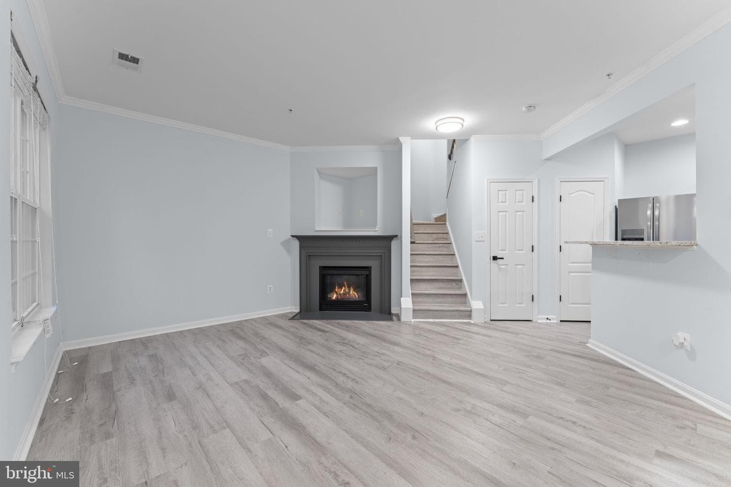114 Featherstone Place photo 16